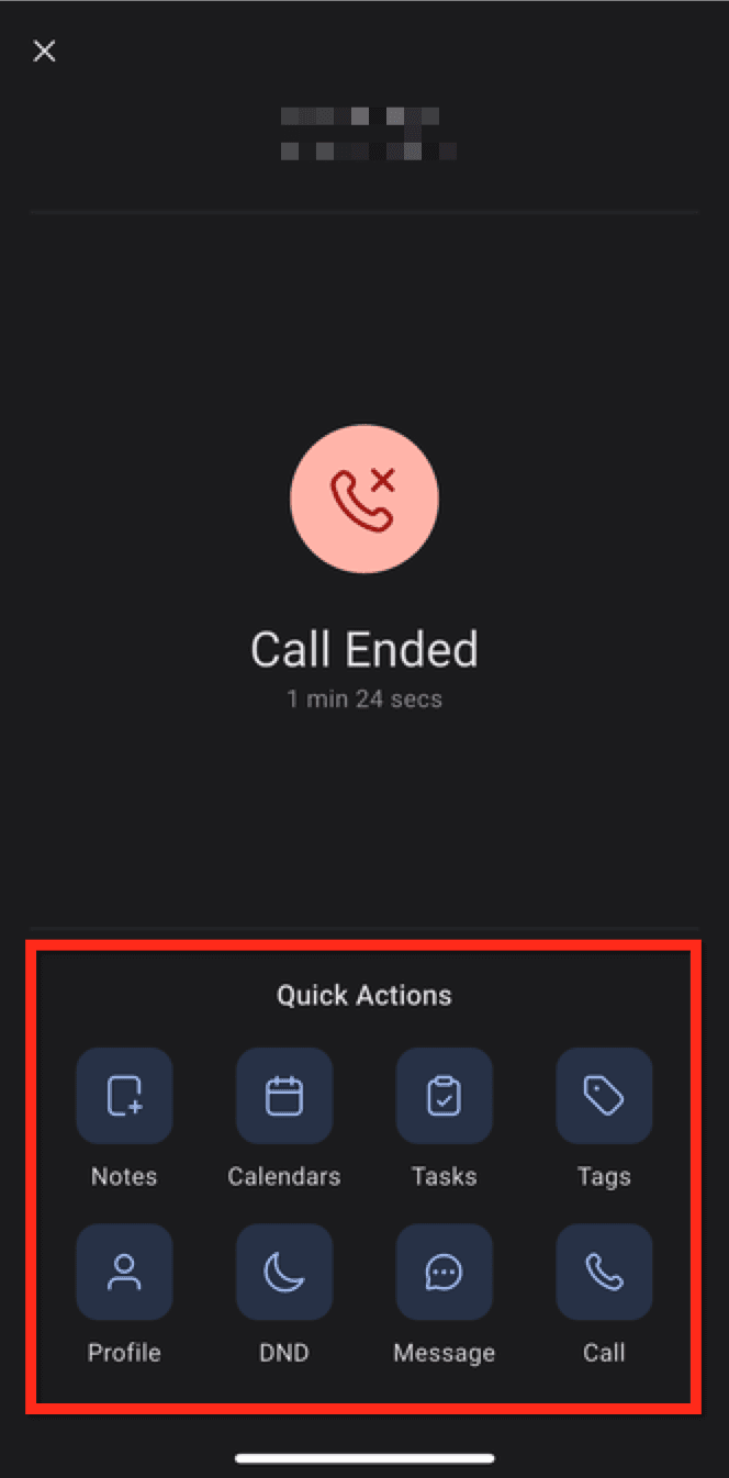 Apenas cortás, la app te muestra cuánto duró la llamada y, en el recuadro rojo, las acciones rápidas de esa misma pantalla: dejar la nota, agendar, crear una tarea o etiquetar al contacto sin salir de ahí.