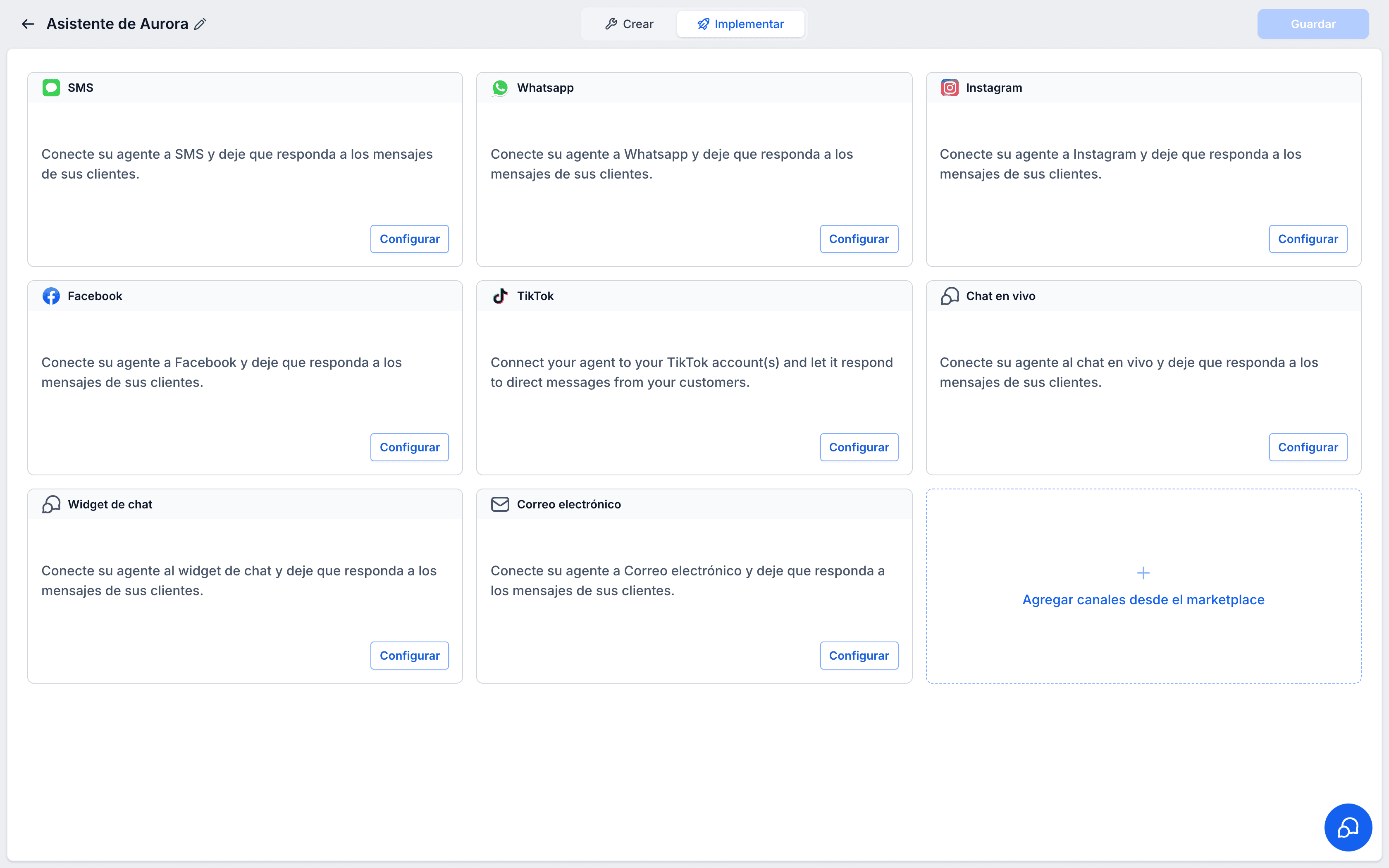 La pantalla donde el agente se publica: una tarjeta por canal, cada una con su botón para configurarla. Un agente no atiende un canal hasta que se lo conecta acá, y por eso puede responder impecable en el chat de la web y no contestar un WhatsApp.